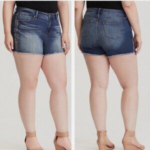 Torrid Metallic Stripe Davenport Shorts Size 20